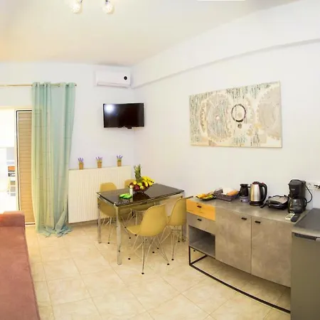 Marietta City Center Apartment Nafplio Near Old Town & Arvanitia Beach Prázdninový dům *