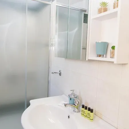 Marietta City Center Apartment Nafplio Near Old Town & Arvanitia Beach Prázdninový dům