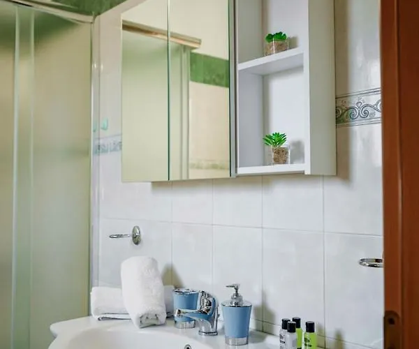 Semesterbostad Marietta Center *